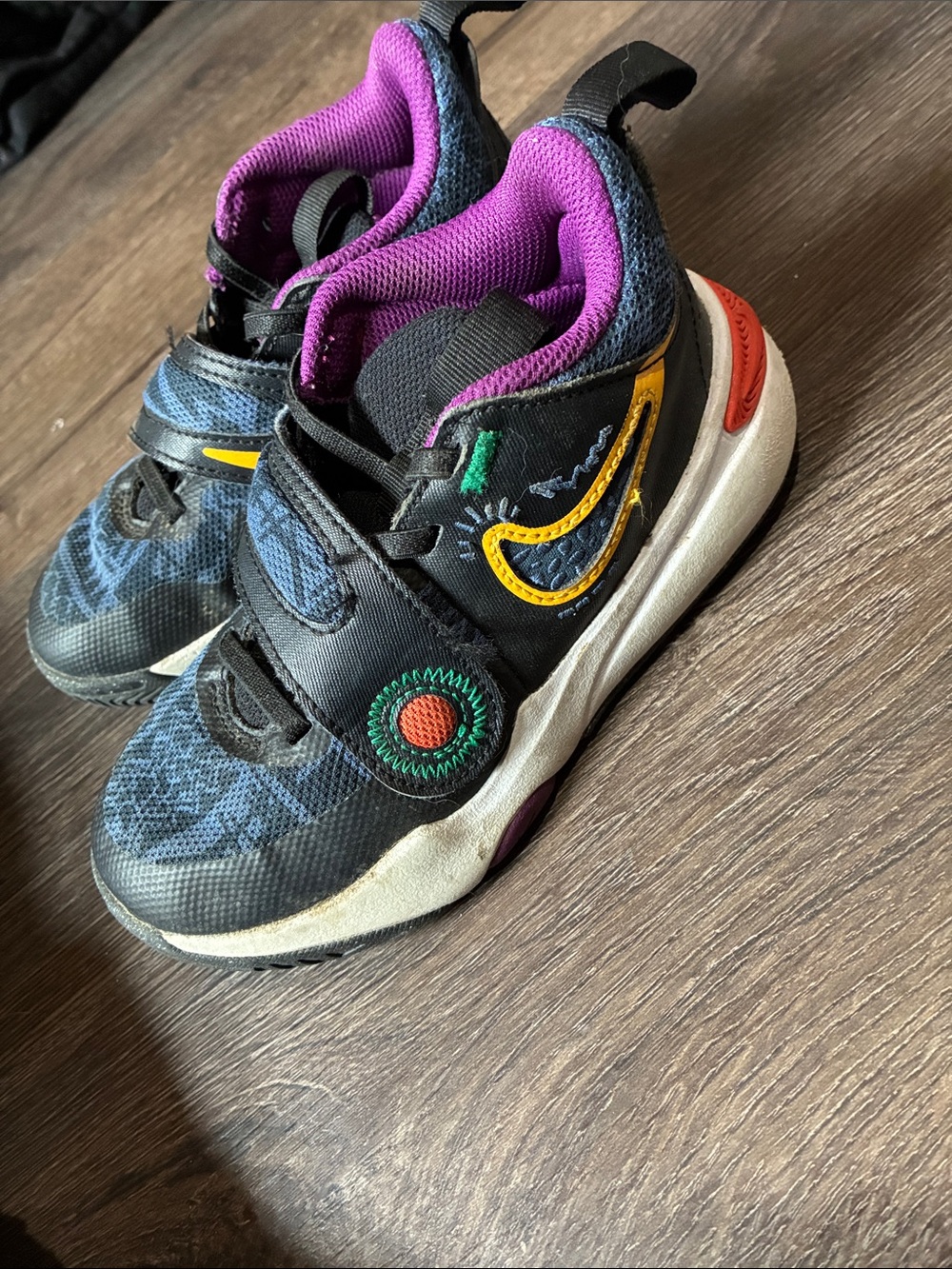 Nike Kids Sneakers in Black, Purple, Yellow and Green